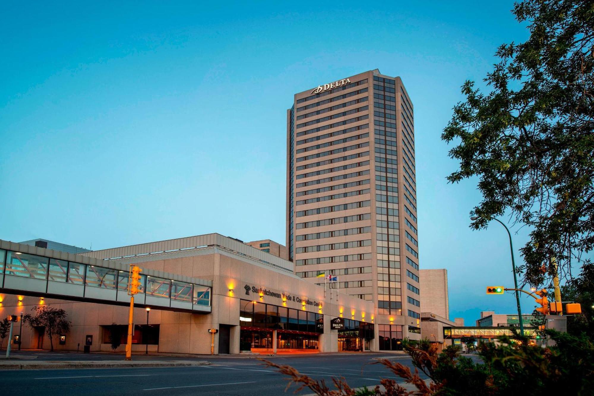Delta Hotels By Marriott Regina Bagian luar foto