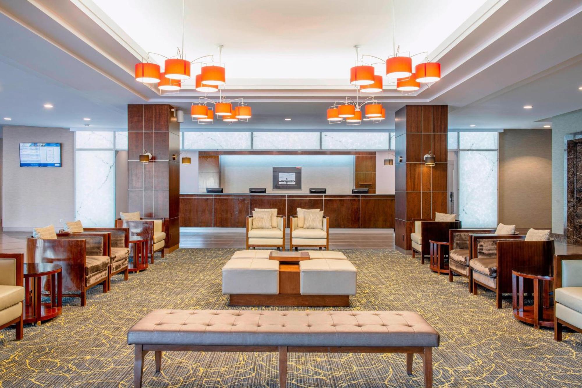 Delta Hotels By Marriott Regina Bagian luar foto